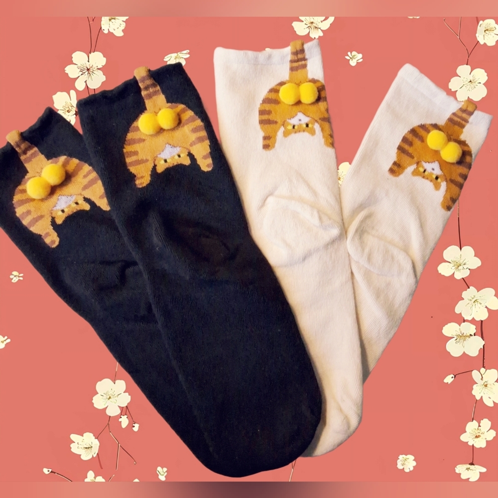 Cute Cat Socks With Pom Pom Butt OS